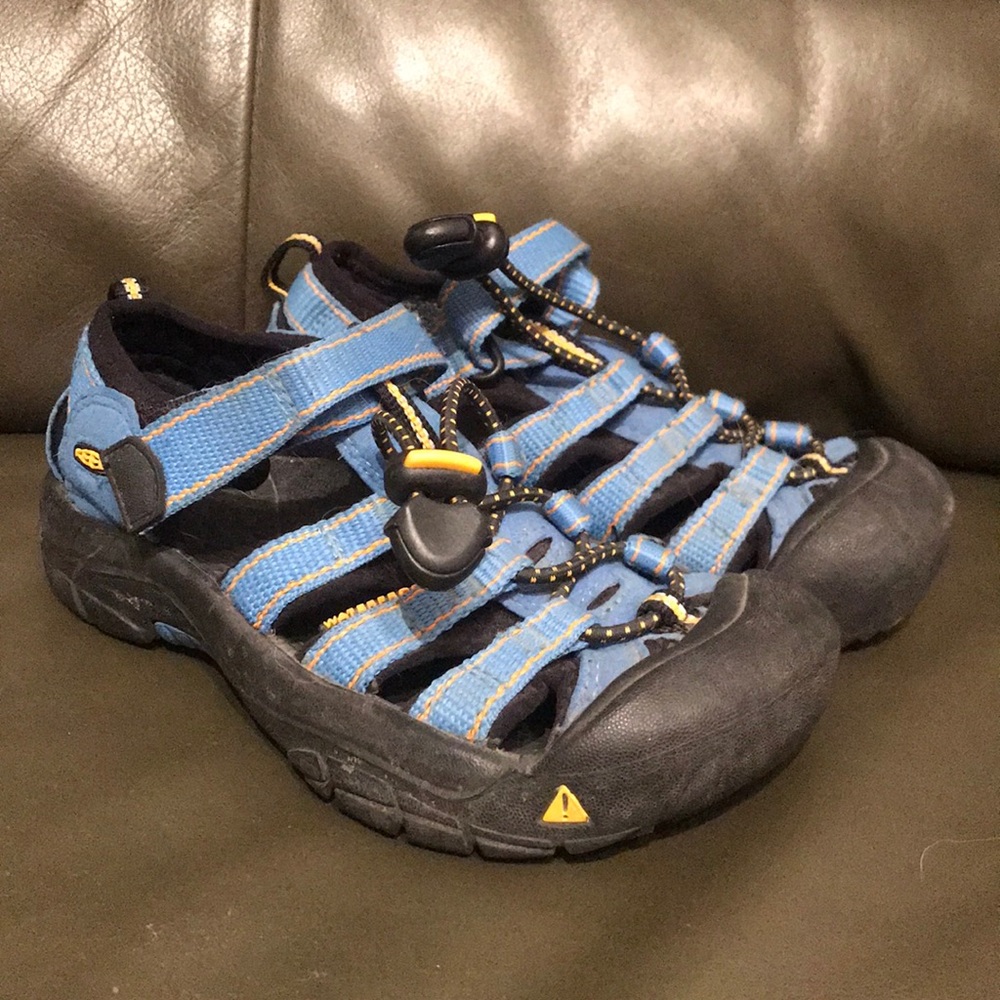 Keen Sandals Size 11